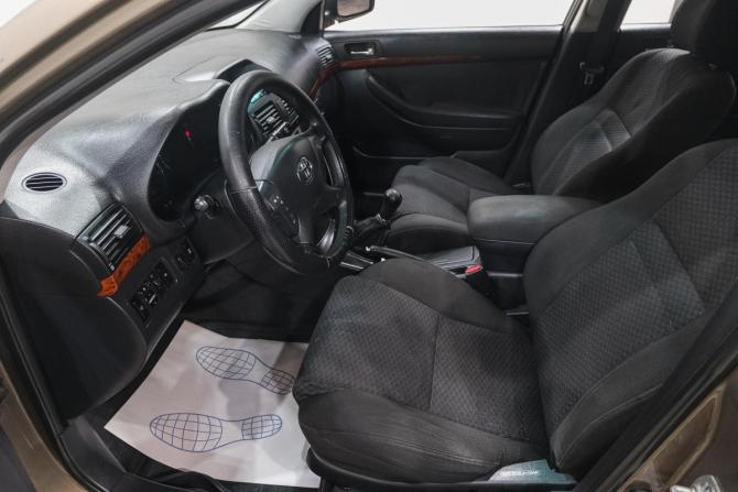 Toyota Avensis II с пробегом 2005 года, цена 749 000 рублей, 275000 км, седан, Автокод Объявления