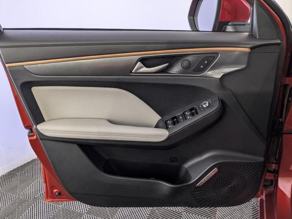 Haval Jolion I с пробегом 2023 года, цена 1 870 000 рублей, 17582 км, внедорожник, Автокод Объявления