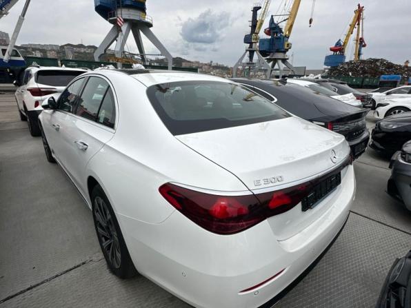 Новый Mercedes-Benz E-Класс VI (W214 S214) 2025 года, цена 10 476 000 рублей, седан, Автокод Объявления