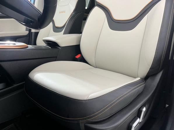 Haval Jolion I с пробегом 2023 года, цена 1 930 000 рублей, 40879 км, внедорожник, Автокод Объявления