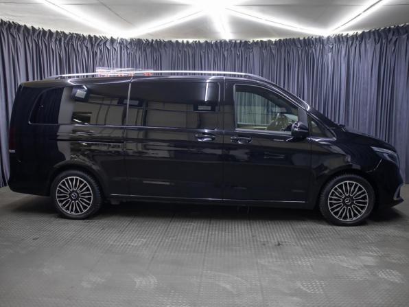 Mercedes-Benz V-Класс III (W447) Рестайлинг с пробегом 2020 года, цена 7 749 000 рублей, 31529 км, минивэн, Автокод Объявления
