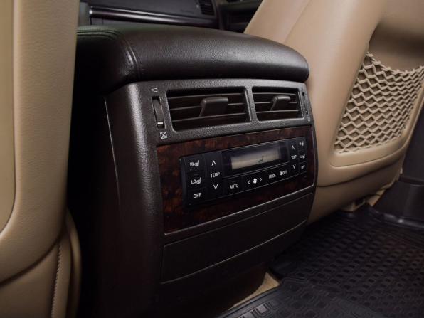 Toyota Land Cruiser 200 Series с пробегом 2008 года, цена 2 769 999 рублей, 270354 км, внедорожник, Автокод Объявления