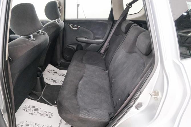 Honda Fit II с пробегом 2012 года, цена 749 000 рублей, 132000 км, хэтчбек, Автокод Объявления