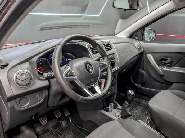 Renault Logan II Рестайлинг с пробегом 2021 года, цена 1 050 000 рублей, 72572 км, седан, Автокод Объявления