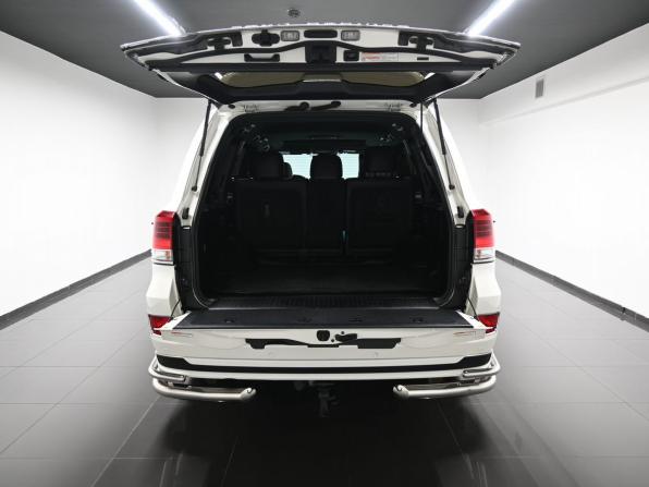 Toyota Land Cruiser 200 Series Рестайлинг 2 с пробегом 2018 года, цена 6 650 000 рублей, 145058 км, внедорожник, Автокод Объявления