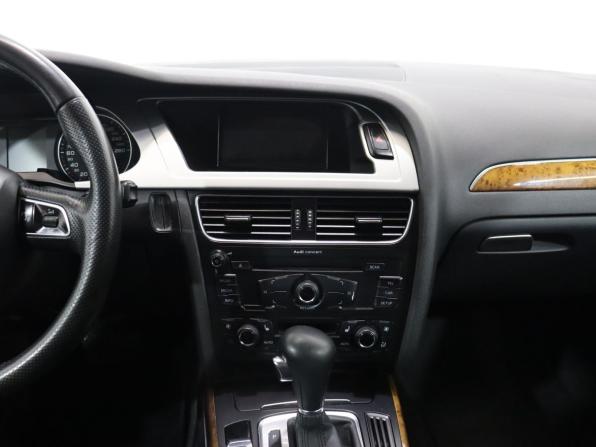 Audi A4 IV (B8) с пробегом 2011 года, цена 1 092 000 рублей, 330588 км, седан, Автокод Объявления
