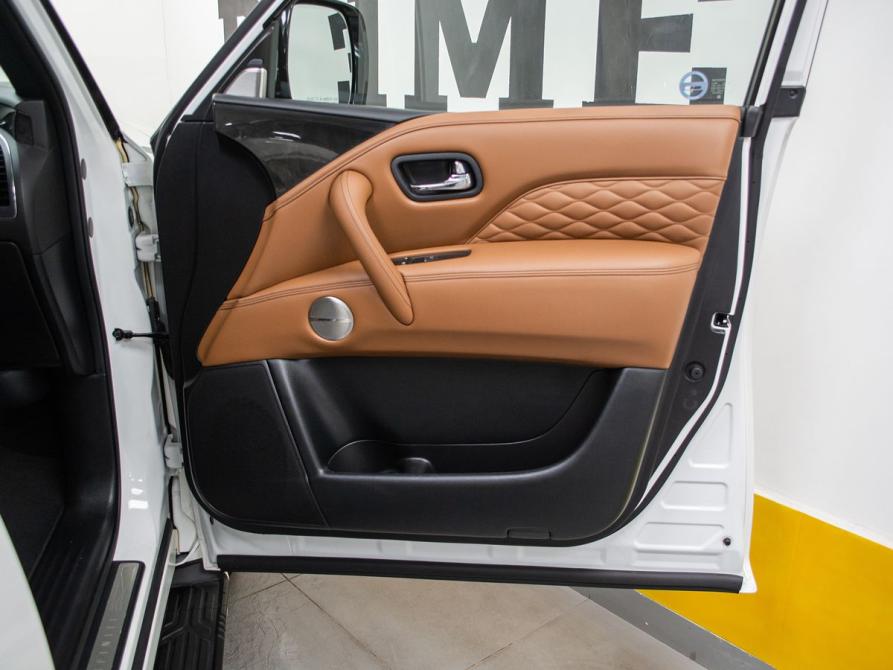 Infiniti QX80 I Рестайлинг 3 Новосибирск  - изображение 25