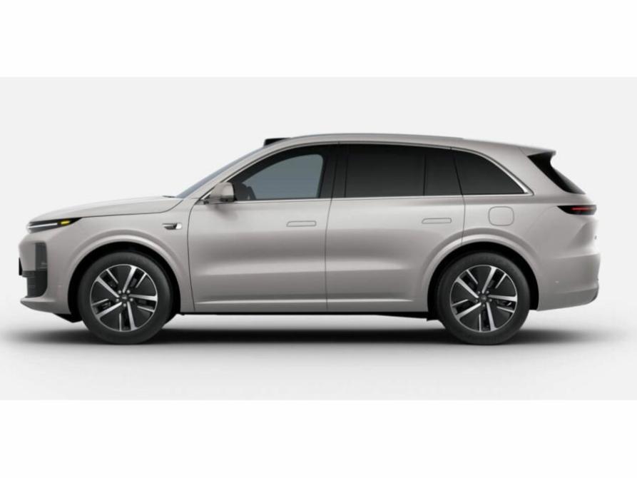 Li Auto (Lixiang) L6 Москва  - изображение 1