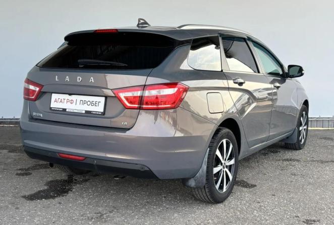 Lada (ВАЗ) Vesta I с пробегом 2018 года, цена 1 045 000 рублей, 73610 км, универсал, Автокод Объявления