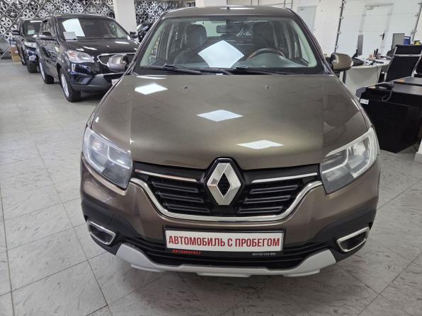 Renault Logan II Рестайлинг с пробегом 2021 года, цена 999 000 рублей, 111625 км, седан, Автокод Объявления