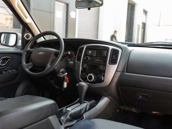 Ford Escape I Рестайлинг 2 с пробегом 2008 года, цена 860 000 рублей, 249518 км, внедорожник, Автокод Объявления