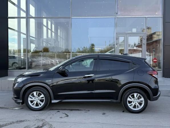Honda Vezel I с пробегом 2017 года, цена 1 499 000 рублей, 130002 км, внедорожник, Автокод Объявления