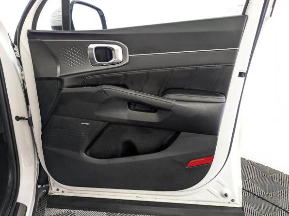 Kia Sorento IV с пробегом 2022 года, цена 3 880 000 рублей, 78360 км, внедорожник, Автокод Объявления
