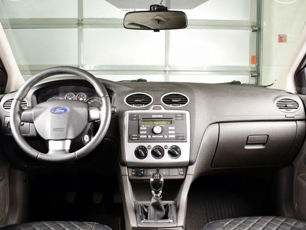 Ford Focus II с пробегом 2006 года, цена 579 995 рублей, 205677 км, седан, Автокод Объявления