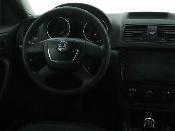 Skoda Yeti I с пробегом 2010 года, цена 484 000 рублей, 288900 км, внедорожник, Автокод Объявления