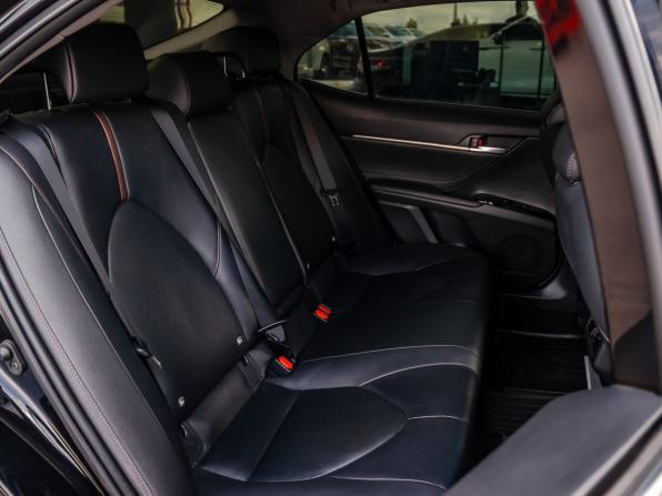Toyota Camry VIII (XV70) с пробегом 2020 года, цена 2 470 000 рублей, 123562 км, седан, Автокод Объявления
