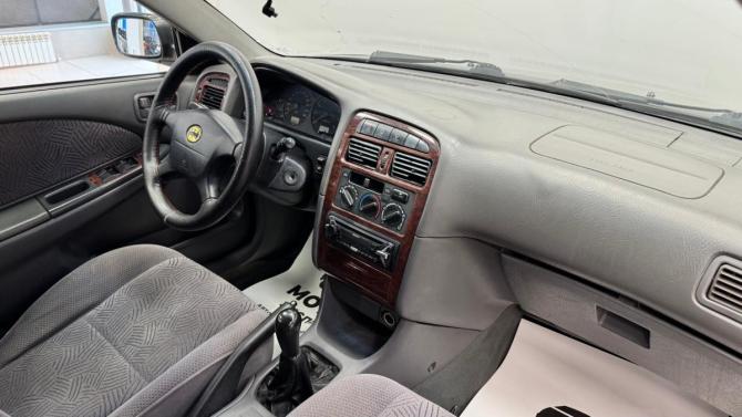 Toyota Avensis I с пробегом 2000 года, цена 299 000 рублей, 335000 км, седан, Автокод Объявления
