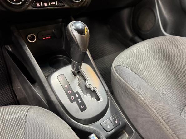 Kia Rio III с пробегом 2012 года, цена 699 000 рублей, 213240 км, хэтчбек, Автокод Объявления