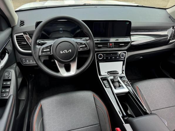 Kia Seltos II с пробегом 2025 года, цена 2 880 000 рублей, 20 км, внедорожник, Автокод Объявления