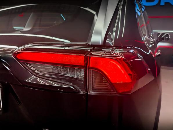 Toyota RAV4 V (XA50) с пробегом 2025 года, цена 3 900 000 рублей, 5557 км, внедорожник, Автокод Объявления