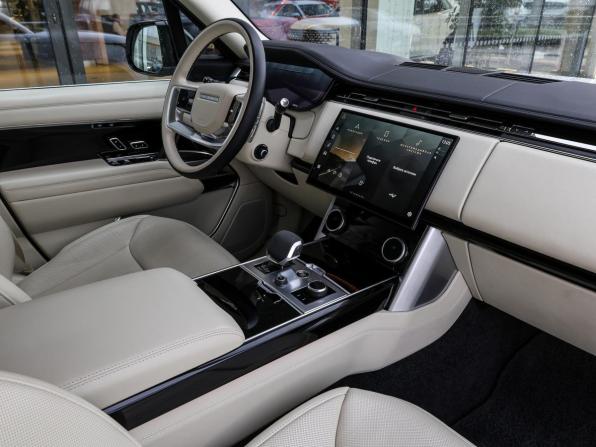 Land Rover Range Rover V с пробегом 2023 года, цена 17 700 000 рублей, 60000 км, внедорожник, Автокод Объявления