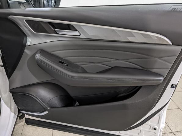 Haval F7x I Рестайлинг с пробегом 2023 года, цена 2 290 000 рублей, 31500 км, внедорожник, Автокод Объявления