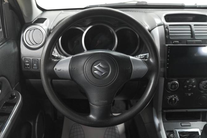 Suzuki Grand Vitara II с пробегом 2005 года, цена 799 000 рублей, 303000 км, внедорожник, Автокод Объявления
