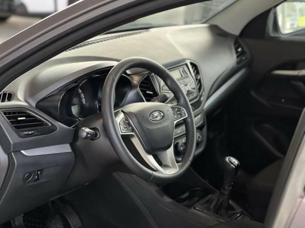 Lada (ВАЗ) Vesta I с пробегом 2019 года, цена 795 000 рублей, 189491 км, седан, Автокод Объявления