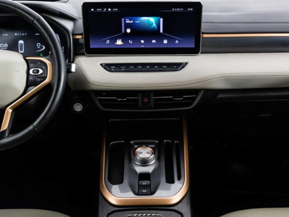 Haval Jolion I с пробегом 2023 года, цена 1 801 800 рублей, 114250 км, внедорожник, Автокод Объявления