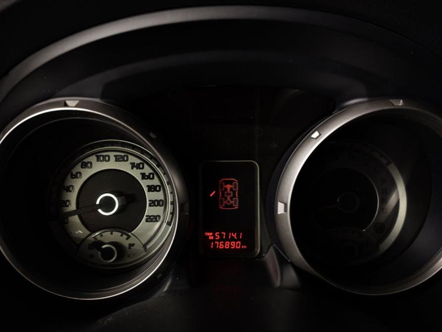 Mitsubishi Pajero IV Рестайлинг 1 Москва  - изображение 17