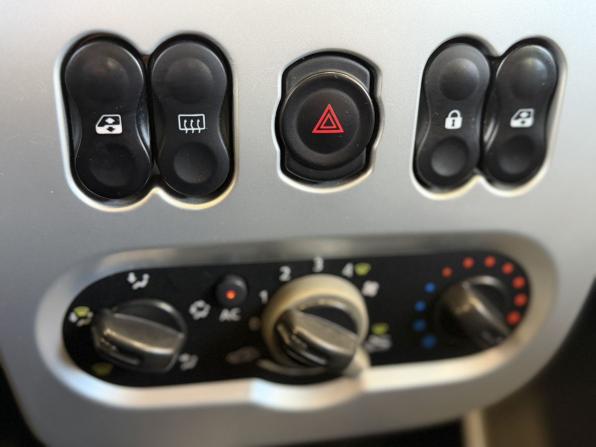 Renault Sandero I с пробегом 2012 года, цена 500 000 рублей, 168100 км, хэтчбек, Автокод Объявления