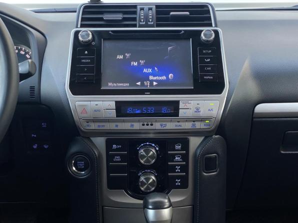 Toyota Land Cruiser Prado 150 Series Рестайлинг 2 с пробегом 2019 года, цена 5 350 000 рублей, 108500 км, внедорожник, Автокод Объявления