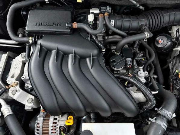 Nissan Tiida II с пробегом 2015 года, цена 1 050 000 рублей, 113428 км, хэтчбек, Автокод Объявления