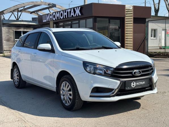 Lada (ВАЗ) Vesta I с пробегом 2021 года, цена 1 050 000 рублей, 42546 км, универсал, Автокод Объявления