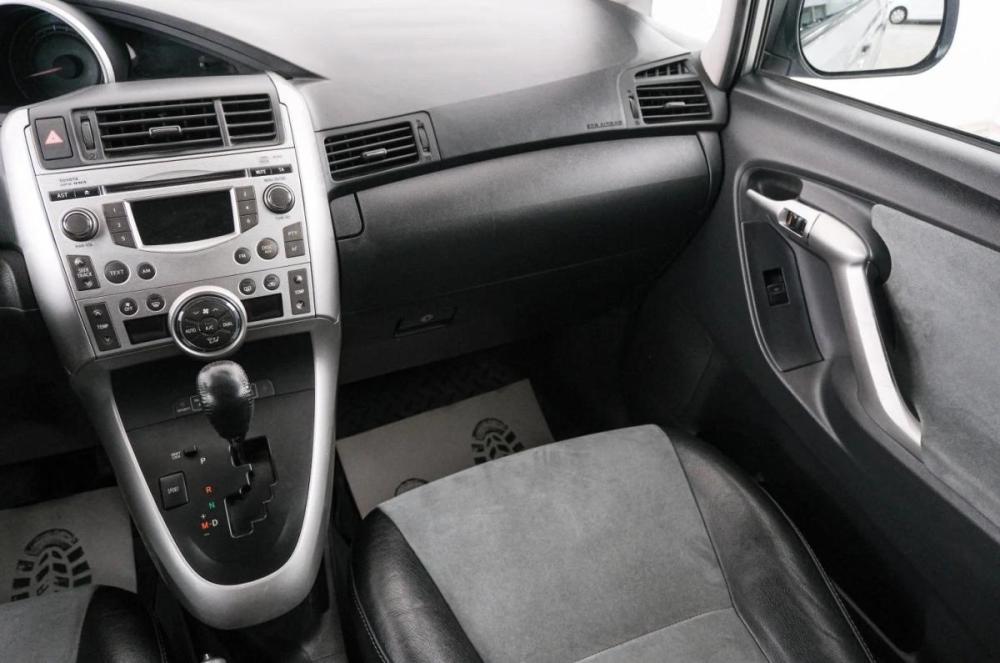 Toyota Verso I Красноярск  - изображение 12