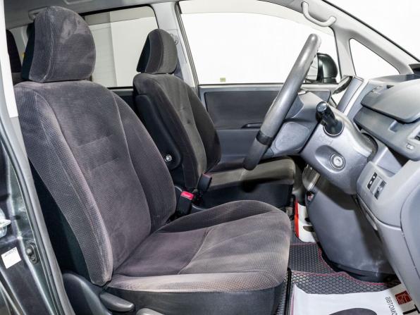 Toyota Noah II (R70) с пробегом 2009 года, цена 1 345 000 рублей, 212990 км, минивэн, Автокод Объявления