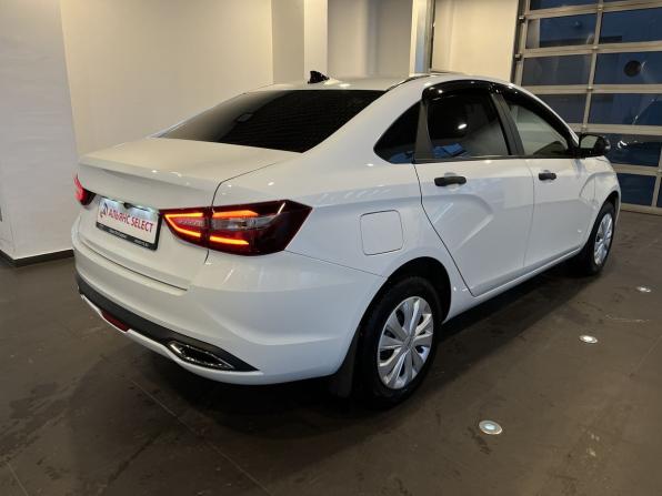 Lada (ВАЗ) Vesta I Рестайлинг (NG) с пробегом 2023 года, цена 1 265 000 рублей, 45459 км, седан, Автокод Объявления