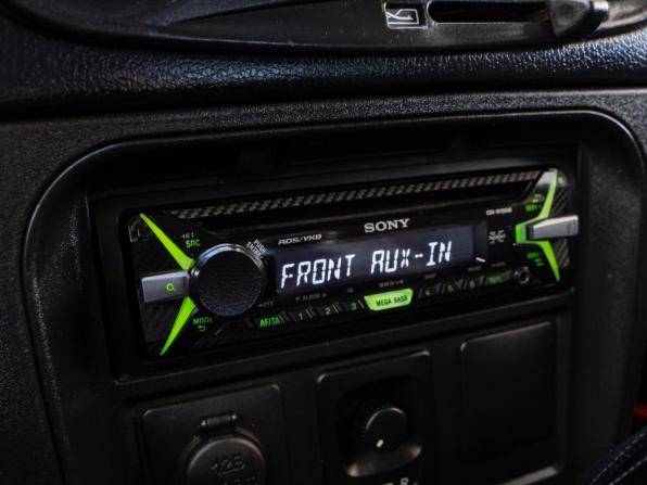 Chevrolet Niva I Рестайлинг с пробегом 2015 года, цена 730 000 рублей, 116555 км, внедорожник, Автокод Объявления