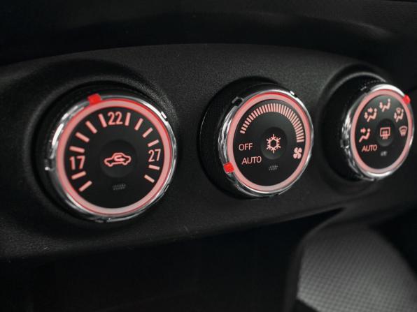 Mitsubishi Outlander II Рестайлинг с пробегом 2009 года, цена 1 080 000 рублей, 209427 км, внедорожник, Автокод Объявления