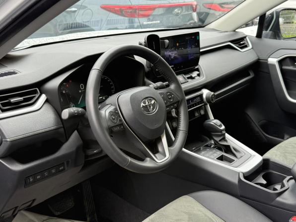 Toyota RAV4 V (XA50) с пробегом 2024 года, цена 3 899 000 рублей, 18200 км, внедорожник, Автокод Объявления