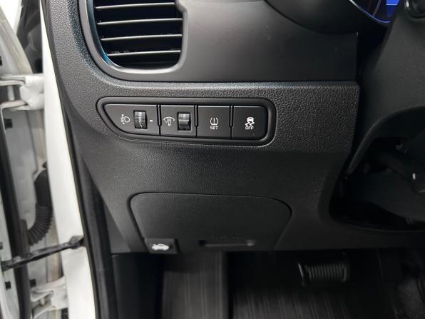 Kia Rio IV с пробегом 2019 года, цена 1 290 000 рублей, 130969 км, хэтчбек, Автокод Объявления