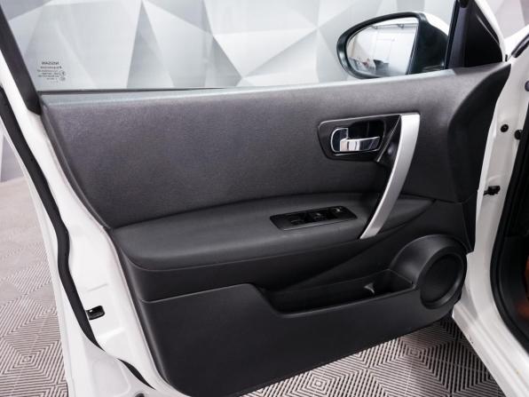 Nissan Qashqai I Рестайлинг с пробегом 2012 года, цена 987 000 рублей, 141982 км, внедорожник, Автокод Объявления
