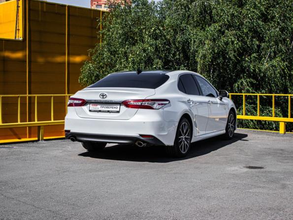 Toyota Camry VIII (XV70) Рестайлинг с пробегом 2022 года, цена 2 850 000 рублей, 99420 км, седан, Автокод Объявления