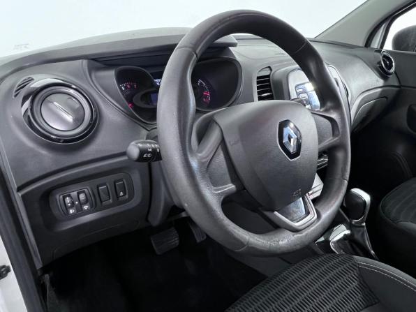 Renault Kaptur I с пробегом 2018 года, цена 1 297 000 рублей, 94696 км, внедорожник, Автокод Объявления