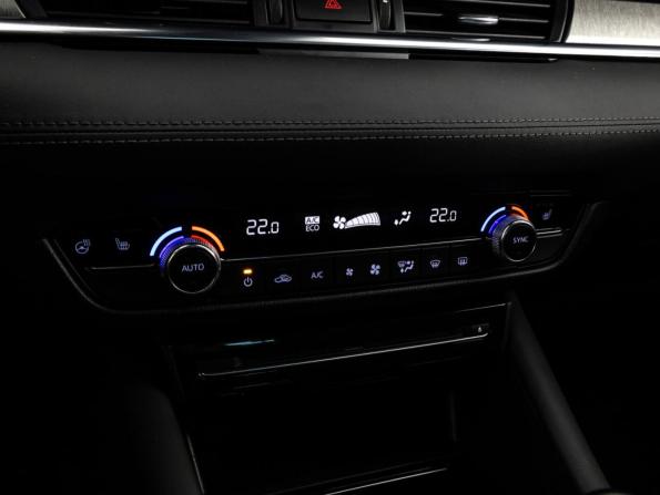 Mazda 6 III (GJ) Рестайлинг 2 с пробегом 2022 года, цена 2 999 000 рублей, 102176 км, седан, Автокод Объявления