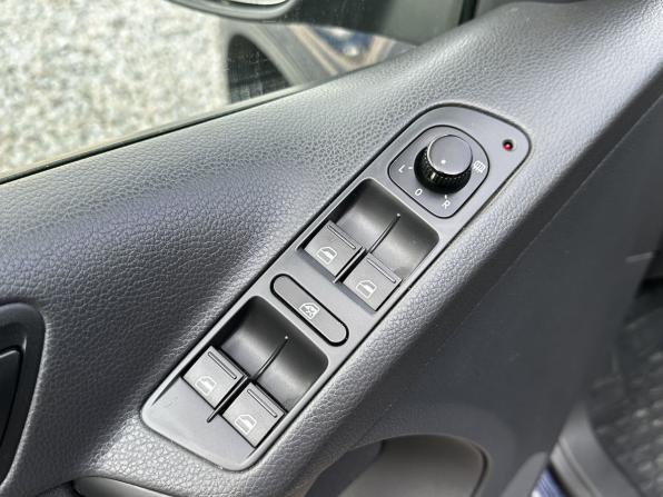 Volkswagen Tiguan I Рестайлинг с пробегом 2011 года, цена 1 048 000 рублей, 142997 км, внедорожник, Автокод Объявления