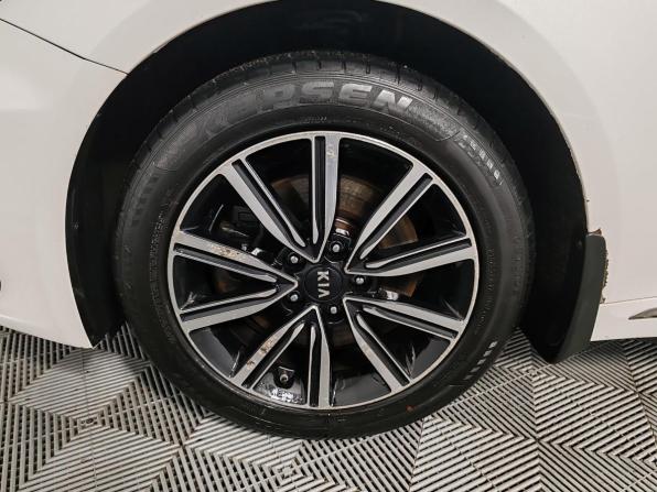 Kia Optima IV Рестайлинг с пробегом 2018 года, цена 1 699 000 рублей, 178986 км, седан, Автокод Объявления