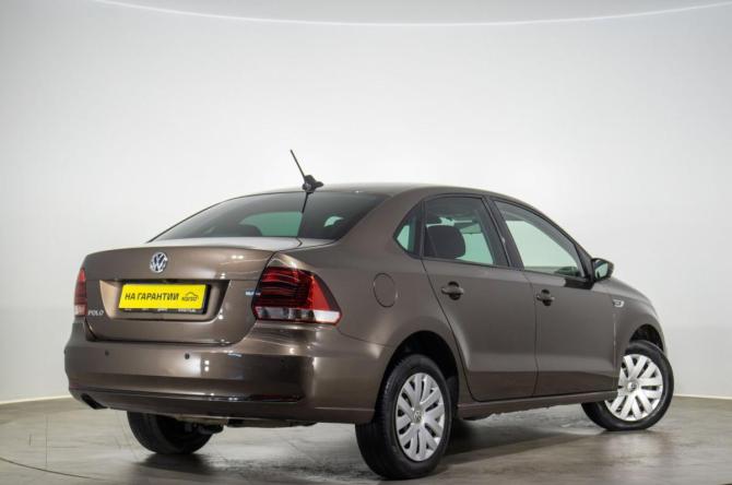 Volkswagen Polo V Рестайлинг с пробегом 2018 года, цена 1 279 000 рублей, 138400 км, седан, Автокод Объявления