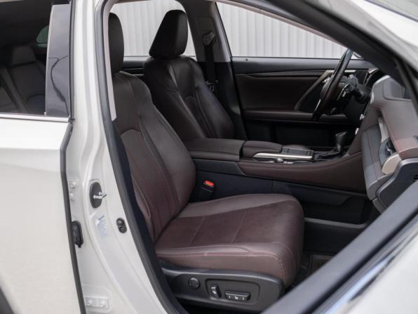 Lexus RX IV Рестайлинг с пробегом 2021 года, цена 5 950 000 рублей, 41118 км, внедорожник, Автокод Объявления