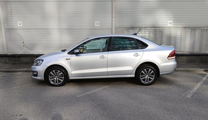 Volkswagen Polo V Рестайлинг с пробегом 2019 года, цена 999 000 рублей, 162895 км, седан, Автокод Объявления